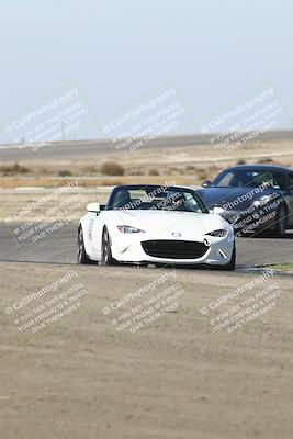 media/Nov-10-2025-Private Event (Mon) [[7fd464aee1]]/Novice/Session 3 (Sunset)/